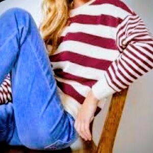 Evereve Cream and Burgundy Knit Top